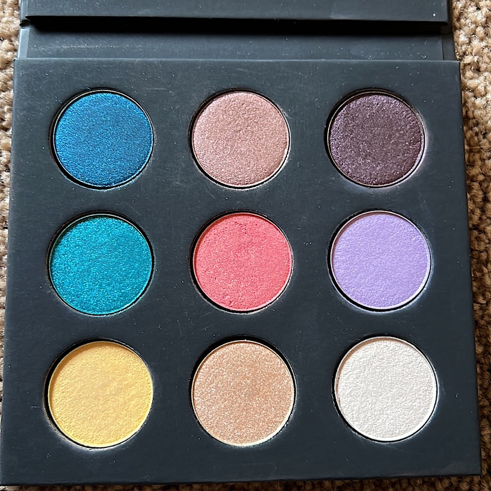 Makeup Forever Artist - Shadows 3